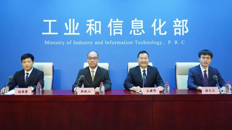 学校机房装修，一平米价格揭秘与考量因素